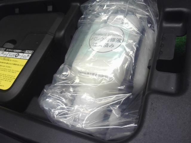 ヴィッツ 車載工具 DBA-NSP135