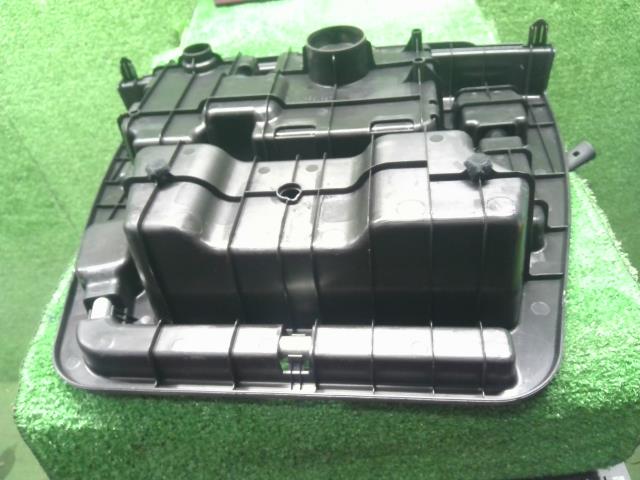 ヴィッツ 車載工具 DBA-NSP135