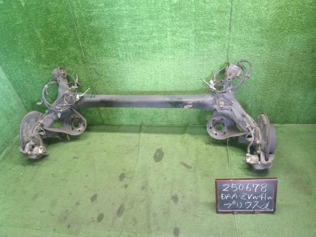 プリウスα ＲアクスルホーシングＡＳＳＹ DAA-ZVW41W 42101-64010