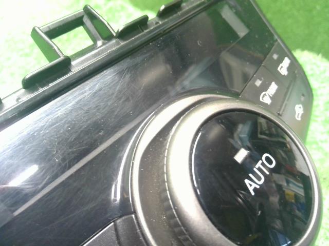 プリウスα Ａ／Ｃスイッチパネル DAA-ZVW41W 55900-47180