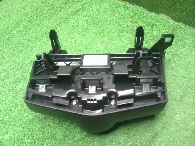 プリウスα Ａ／Ｃスイッチパネル DAA-ZVW41W 55900-47180