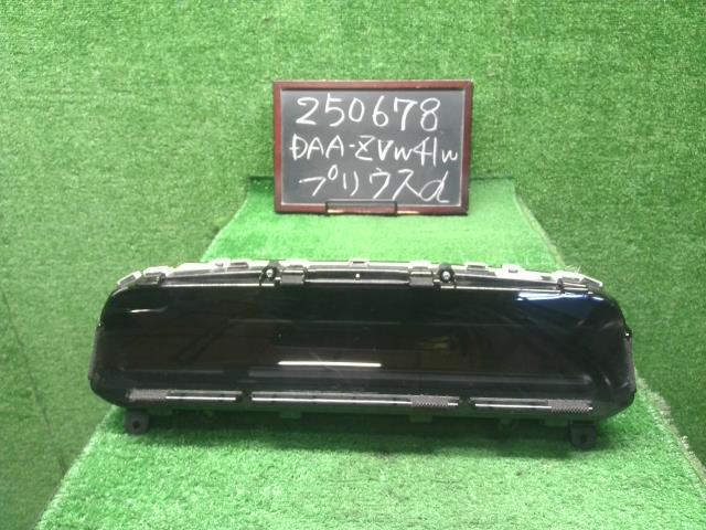 プリウスα スピードメーター DAA-ZVW41W 83809-47011