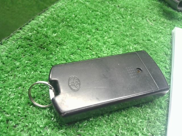 プリウスα 電装部品 DAA-ZVW41W