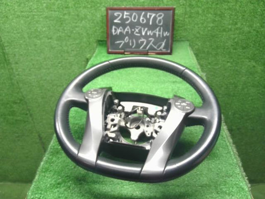 プリウスα ステアリングホイール DAA-ZVW41W 45100-47210-C0