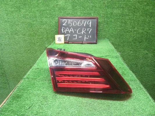アコード 左テールランプ DAA-CR7
