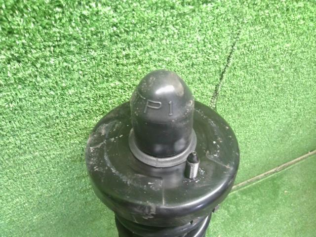 アコード 右Ｒストラット DAA-CR7