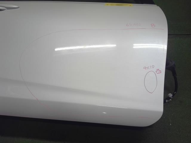 アクア 右ＦドアＡＳＳＹ 6AA-MXPK16 67001-52631