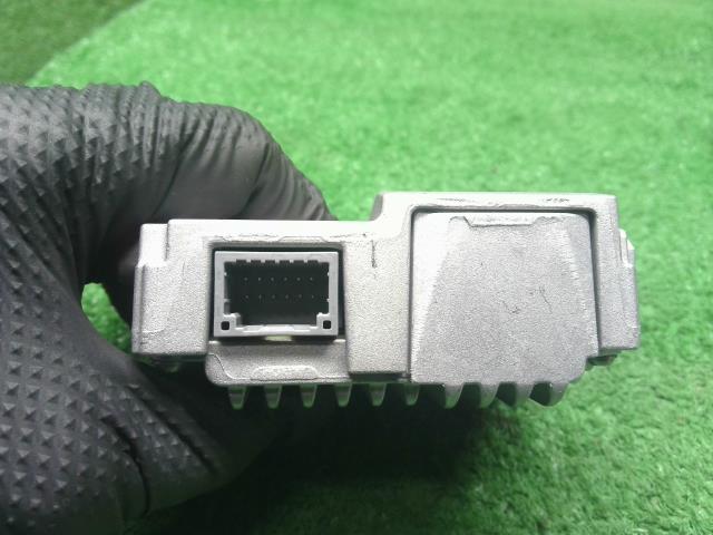アクア カメラ 6AA-MXPK16 8646C-52090