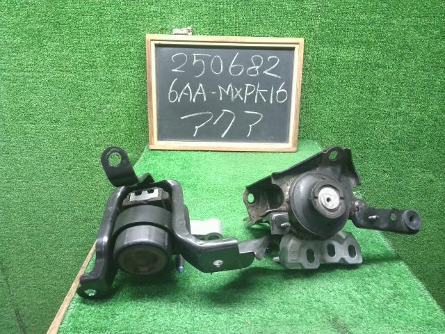 アクア E/G部品 6AA-MXPK16 12305-15090