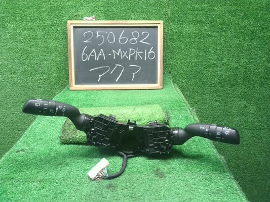 アクア ディマースイッチ 6AA-MXPK16 84329-K0010