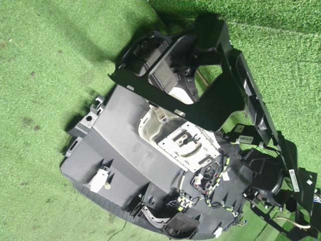 アクア インストルメントパネル 6AA-MXPK16 55302-52210-C0