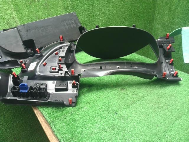 アクア ダッシュパネル 6AA-MXPK16 55410-52390-C4