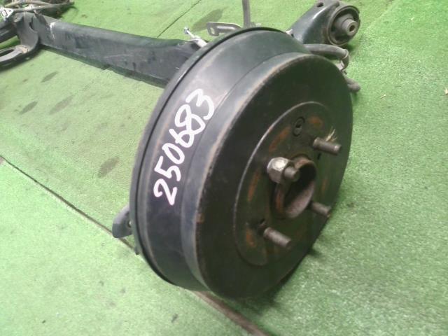 ノート ＲアクスルホーシングＡＳＳＹ DBA-NE12 55501-3VE1B