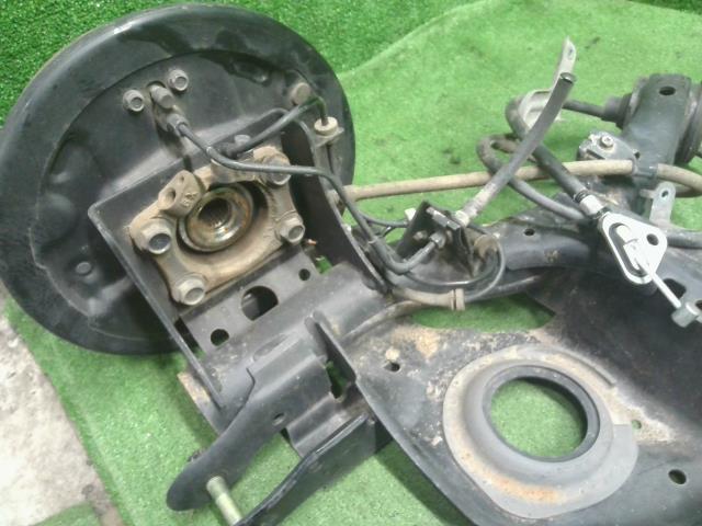 ノート ＲアクスルホーシングＡＳＳＹ DBA-NE12 55501-3VE1B
