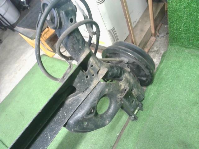 ノート ＲアクスルホーシングＡＳＳＹ DBA-NE12 55501-3VE1B