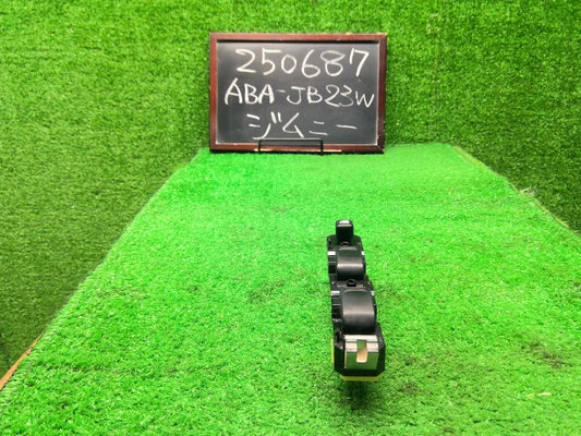 ジムニー パワーウインドウスイッチ ABA-JB23W 37990-84G30-P4Z