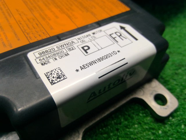 ノート 内装部品 DAA-HE12 K8510-5WK0A