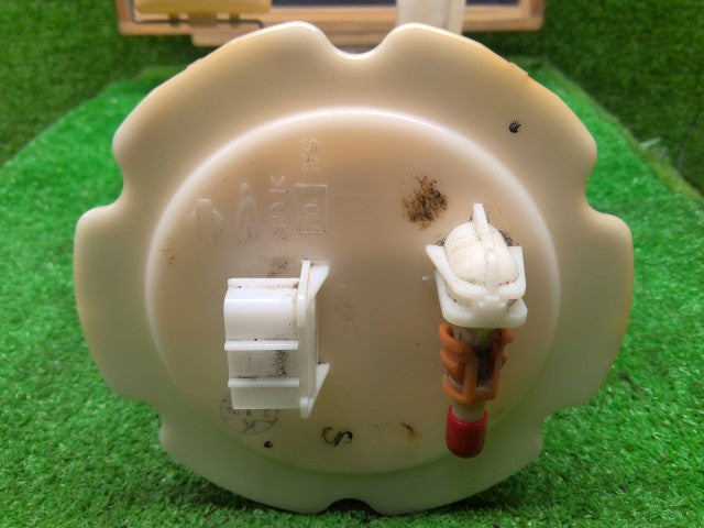 エルグランド フューエルポンプ UA-E51 A7M42-WL000