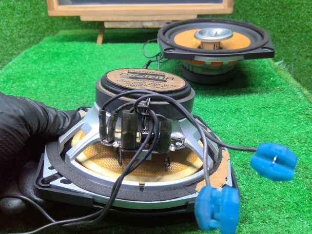 エルグランド スピーカー UA-E51