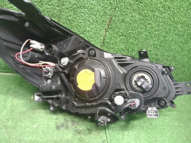 インプレッサ 左ヘッドランプＡＳＳＹ DBA-GJ7