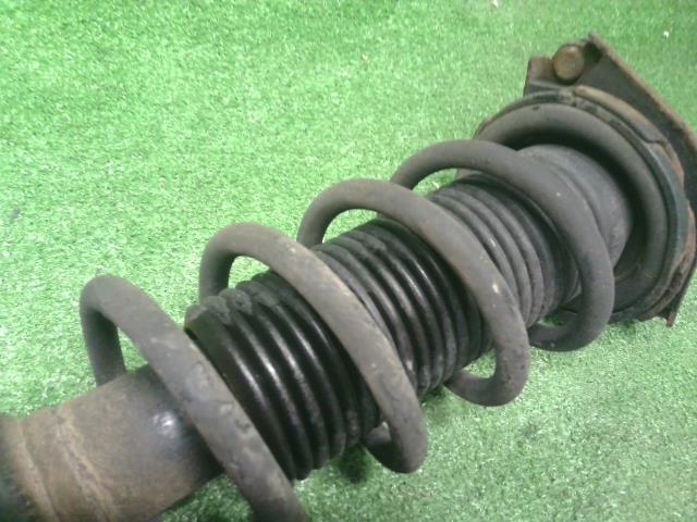 インプレッサ 左Ｒストラット DBA-GJ7