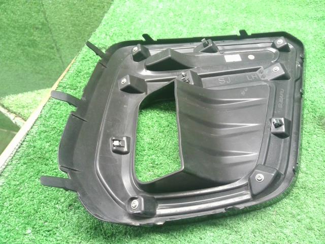 フォレスター 外装部品 5AA-SKE