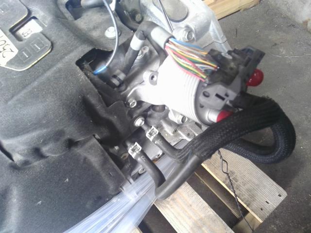フォレスター オートマチックミッションＡＳＳＹ 5AA-SKE
