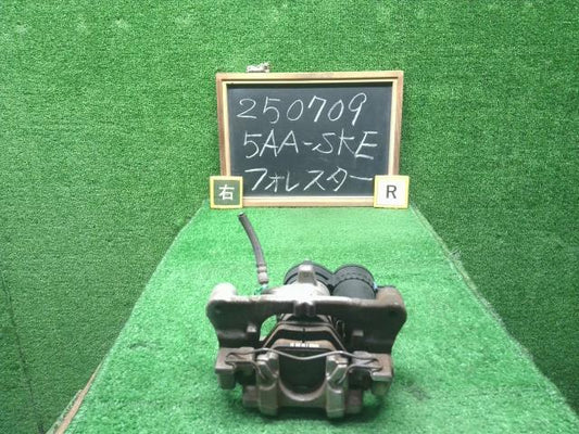 フォレスター 右Ｒキャリパー 5AA-SKE