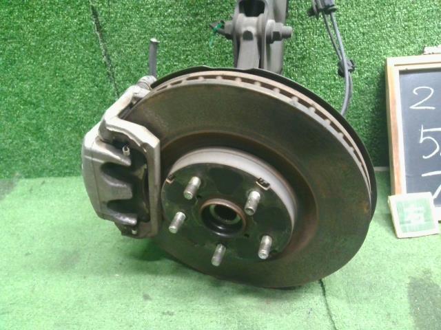 フォレスター 右ＦストラットＡＳＳＹ 5AA-SKE