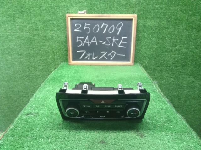 フォレスター Ａ／Ｃスイッチパネル 5AA-SKE