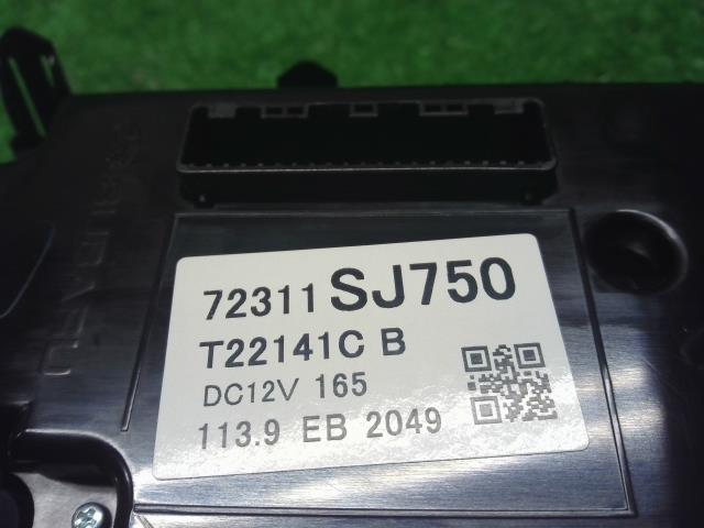 フォレスター Ａ／Ｃスイッチパネル 5AA-SKE
