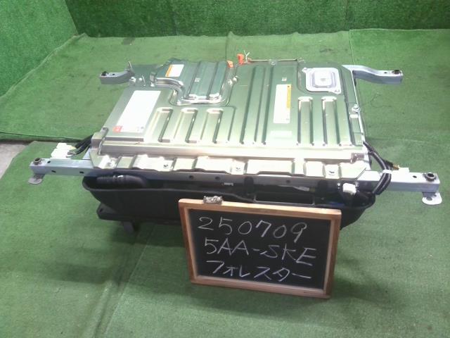 フォレスター ＨＶ・ＥＶ・ＦＣＶバッテリー 5AA-SKE