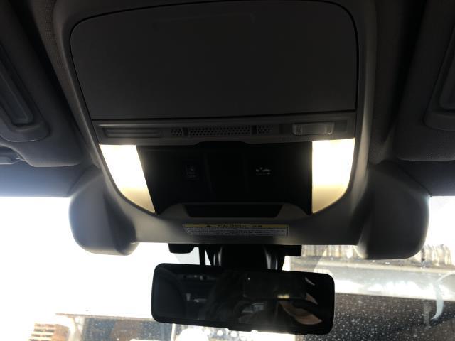 フォレスター ルームランプ 5AA-SKE
