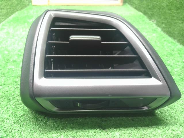 フォレスター 内装部品 5AA-SKE