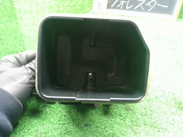 フォレスター 内装部品 5AA-SKE