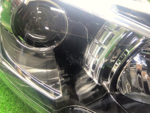 レガシィ 右ヘッドランプＡＳＳＹ DBA-BRG 84001AJ360