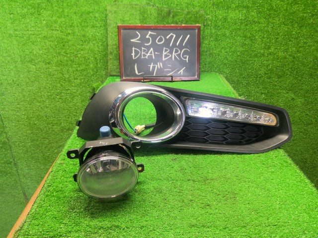 レガシィ 右フォグランプ DBA-BRG 84501AJ060