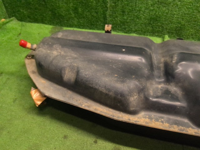 サンバー フューエルタンク V-KV4 42120TA030