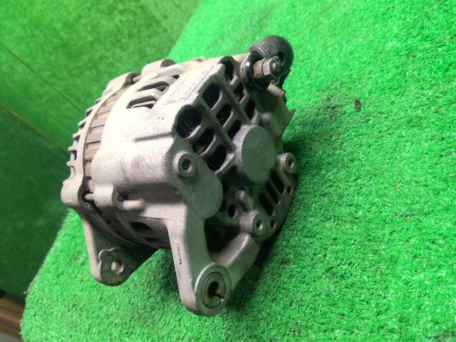 サンバー オルタネーター V-KV4