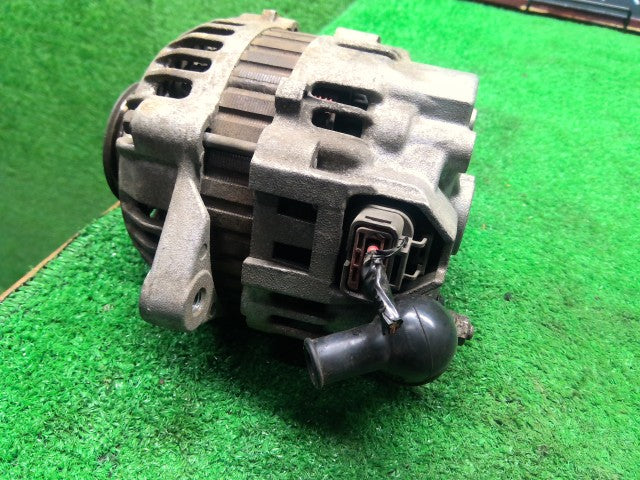 サンバー オルタネーター V-KV4