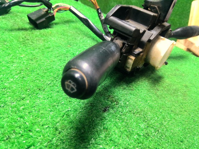サンバー ディマースイッチ V-KV4