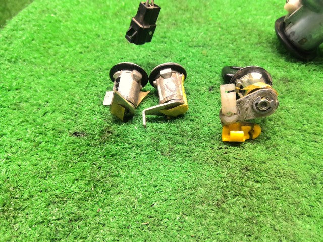サンバー 内装部品 V-KV4 57470TA000