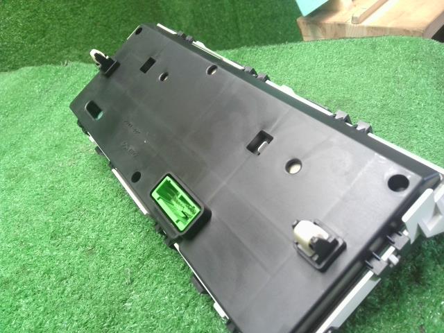 ワゴンＲ スピードメーター CBA-MH21S