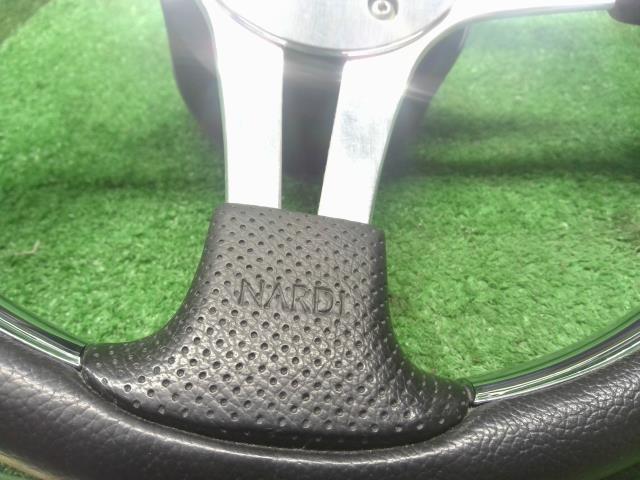 ワゴンＲ ステアリングホイール CBA-MH21S ＮＡＲＤＩ ナルディ ４ＭＥＴＡＬ ７５ＴＨアニバーサリー