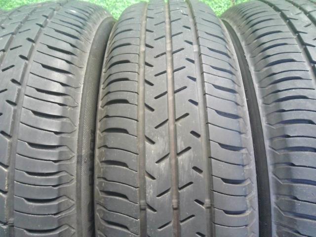 ムーヴコンテ タイヤ DBA-L585S