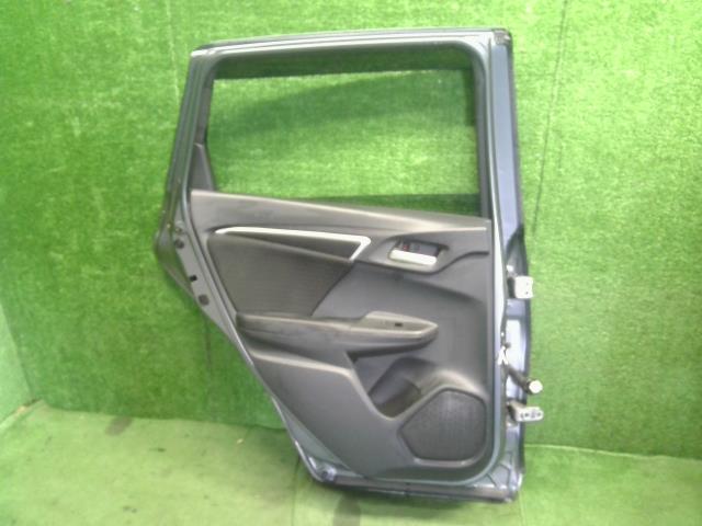 フィット 左ＲドアＡＳＳＹ DAA-GP6 67550-TAR-306ZZ