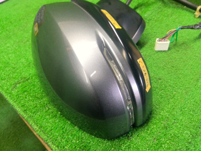 フィット 右サイドミラー DAA-GP6 76208-T5A-J52