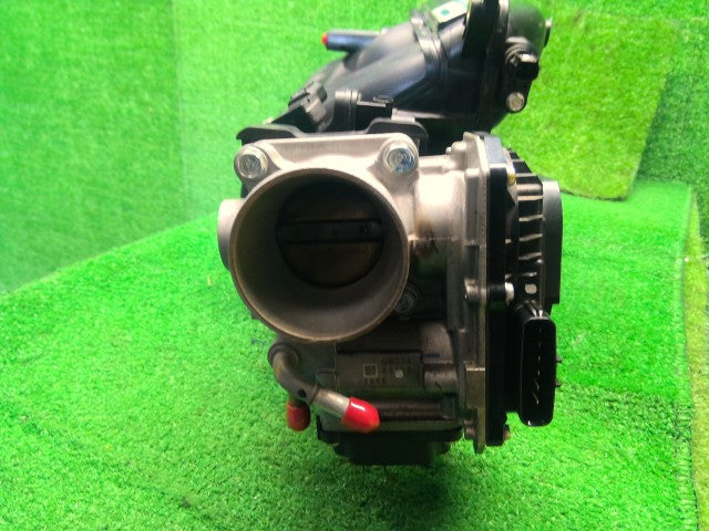 フィット インテークマニホールド DAA-GP6 17100-5P6-004