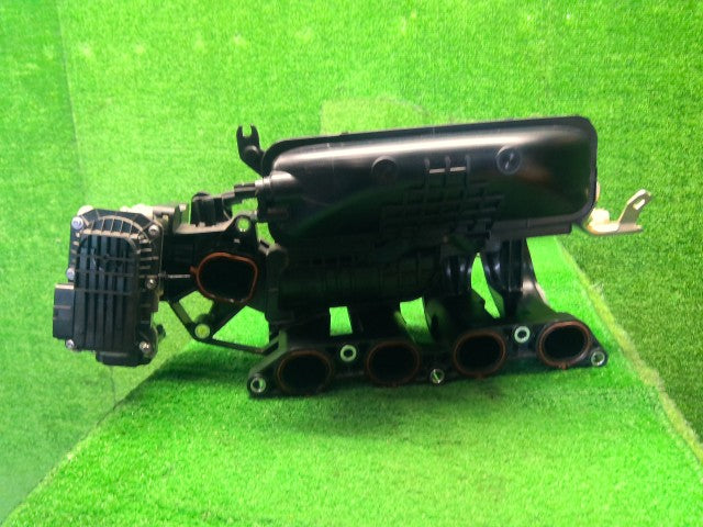 フィット インテークマニホールド DAA-GP6 17100-5P6-004