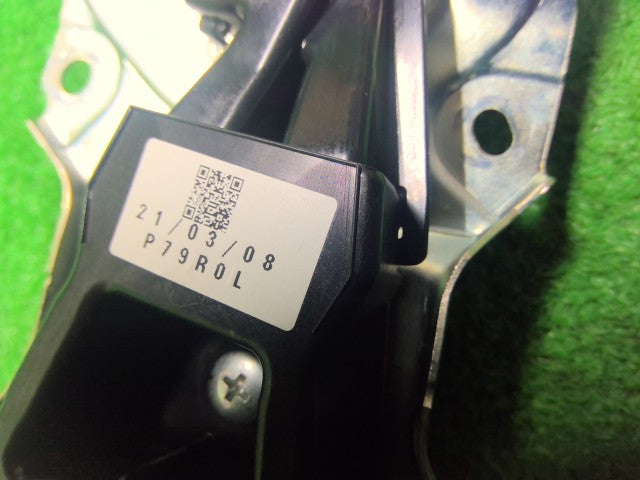 スペーシア 左パワースライドドアモーター 5AA-MK53S 84201-79R00